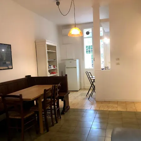 アパート Appartamento: Tranquillita O Divertimento *