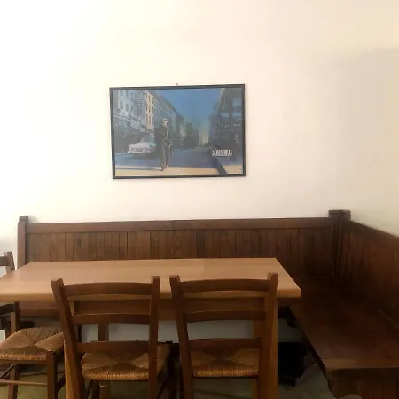 Appartamento: Tranquillita O Divertimento ボローニャ