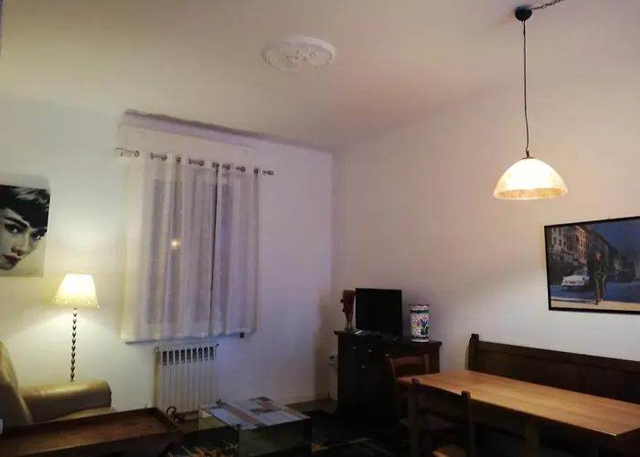 Appartamento: Tranquillita O Divertimento