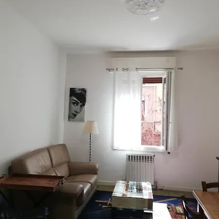 Appartamento: Tranquillita O Divertimento Apartment